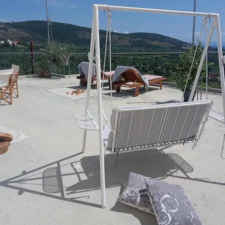 Stunning Views, Spacious Balcony, Mani Family Appartamento *